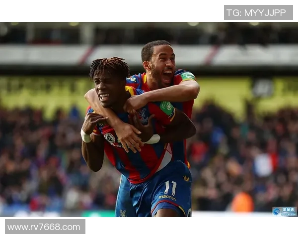 全球足球明星经典动作舞蹈秀以创意演绎激情时刻展现运动魅力